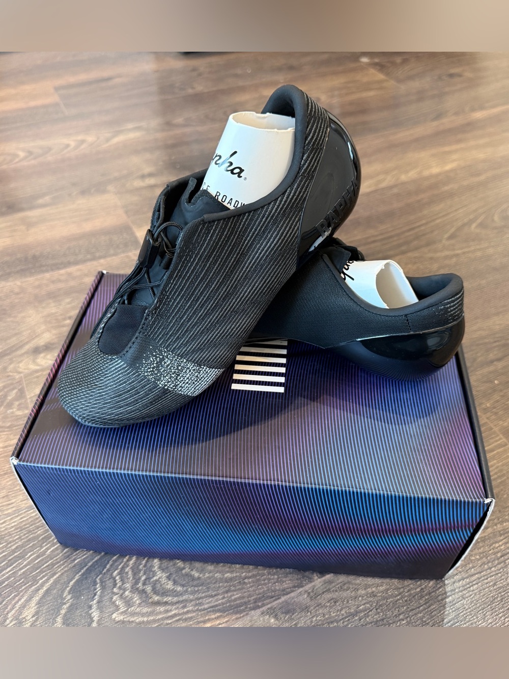 RAPHA cycling shoes sz EU 39